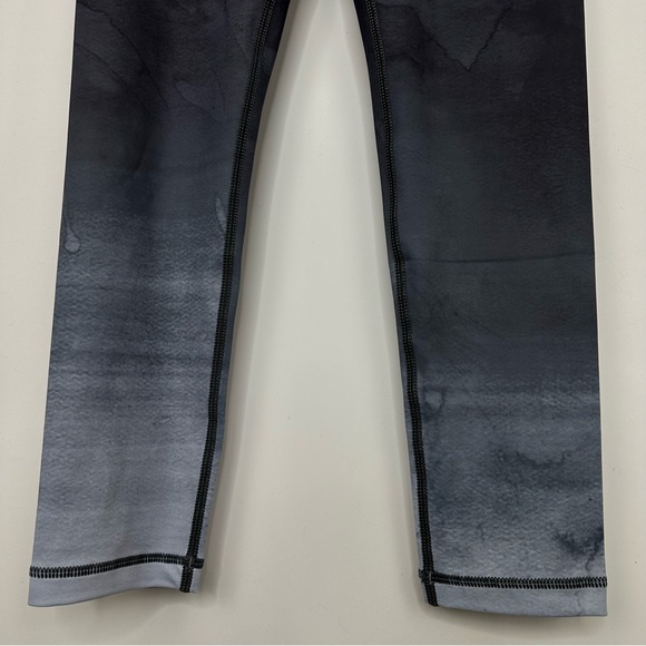 Sol and Mane Gray Charcoal Lagoon Mudra Full High Waisted Leggings Sz S NEW! - Picture 5 of 13